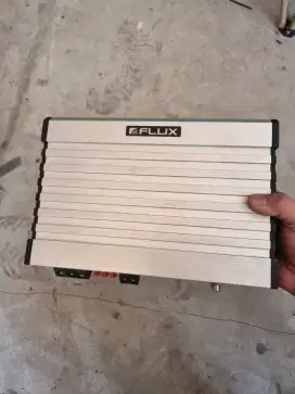 Power monoblock Flux FS1000d
