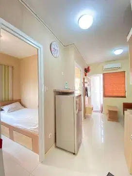 GREEN PRAMUKA UNIT ATAS MALL 2 KAMAR FURNISH TAHUNAN