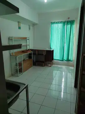 DISEWAKAN APARTEMEN PODOMORO GOLF VIEW SEMI FURNISH IDR 25JT/TAHUN