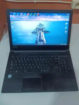 Laptop Murah Toshiba Core i5 gen 6 RAM 8GB