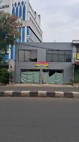 Disewakan Ruang Usaha 2 lantai strategis di pinggir jl TB Simatupang