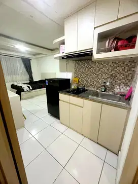 APARTEMEN AMETHYST JAKARTA PUSAT DEKAT MANGGA DUA MAL & PRJ KEMAYORAN
