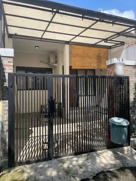 Rumah siap huni komplek GBA 2 ciganitri bojongsoang dkt tol buah batu