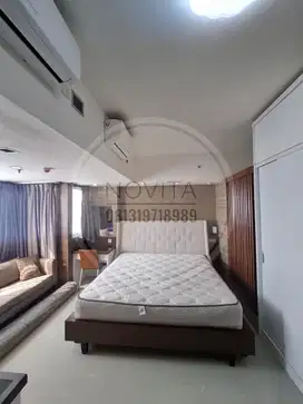 Disewakan Apartemen Aston de Paradiso Pluit –  Studio Fully Furnished