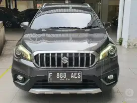 (TDP 10 juta) Suzuki SX4 S-cross AT 2018 Abu