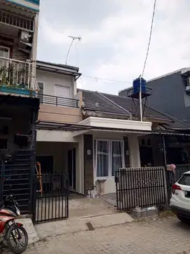 Jual Rumah di jagakarsa cluster realita jl batu belah