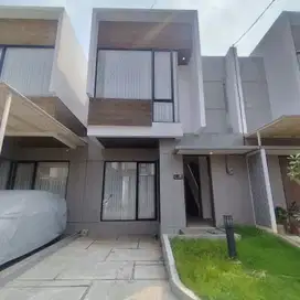 Rumah LT 114 Minimalis Dekat Transpark Mall Bintaro Bisa KPR J-28899