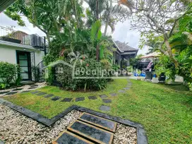 3 bedr villa with big garden in Umalas