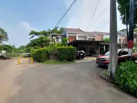 Jual Rumah di komplek Rafles Hill Cibubur jakarta