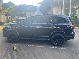 Toyota Fortuner 2022 Diesel
