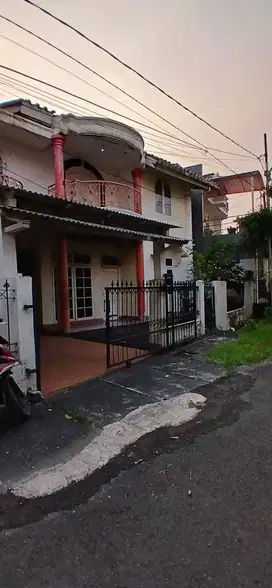 RUMAH STRATEGIS DAN BEBAS BANJIR HARGA MENARIK