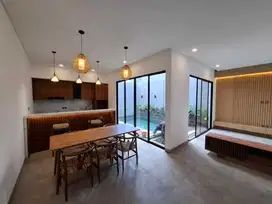 Tersisa 2 Unit! Vila Baru di Ungasan Dekat Pantai Melasti Bisa KPR