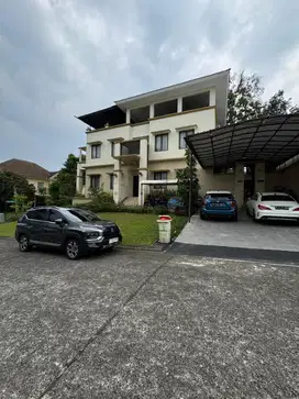 DIJUAL RUMAH 3LT BAGUS SEJUK DEKET AEONMALL COUNTRY WOOD SENTUL SSR744