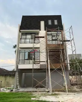 Brand New House Minimalis Di Kemang Barat