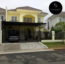 Dijual Rumah Boulevard Semi Furnish di Legenda Wisata Cibubur.