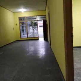 Rumah 5 Kamar di Jakal dekat ke UGM