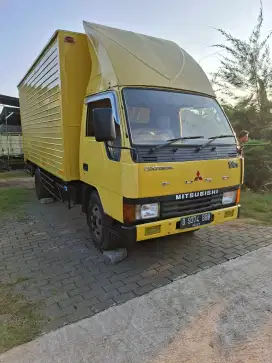 Mitsubishi Colt Diesel.FE.334.CDD.6 Ban Box Besi Saluyu