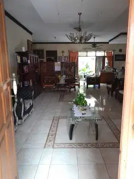 Dijual rumah ditebet jaksel