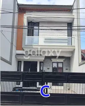 Rumah Baru Nginden Intan surabaya