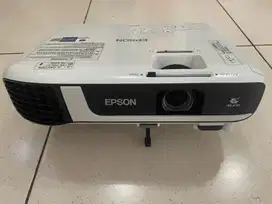 proyektor epson