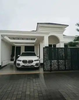 Rumah SIAP HUNI Desain Mewah Full Furnished dkt Pamela 7