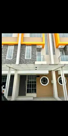 Disewakan Rumah Bagus 3 Lantai Cluster Arcadia Pantai Indah Kapuk 2