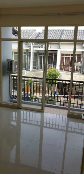 Dijual Rumah Cluster Layar Permai PIK Jakarta Utara