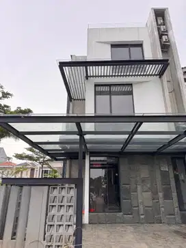 Rumah Layar Permai PIK 4 Lantai 7x12 Hoek 2+1KT Full Furnished