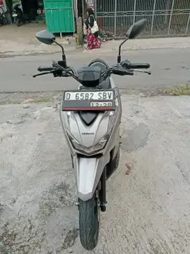 Di jual Honda beat street tahun 2023 mulus siap pakai