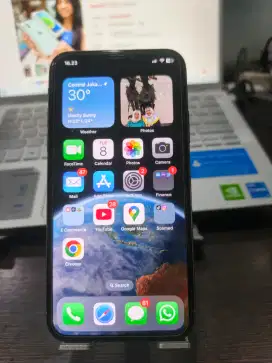 iPhone X 256 GB Mulus Terawat