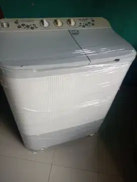 Mesin cuci merk Sharp 2 tabung jumbo 10kg mulusss