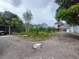 900 Meter Stadion Maguwoharjo Jogja, Tanah Hook 437 Meter Persegi, SHM