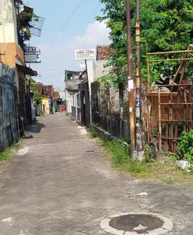 Tanah strategis jalan kaliurang KM 6 dekat perum bale agung
