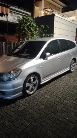 Honda Stream 2005 Bensin