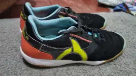 Sepatu futsal ortuseight jogosala ultima