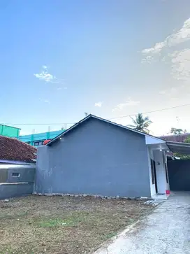DI KONTRAKAN / SEWAKAN RUMAH KELUARGA PER 6 bulan