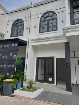 Di jual Rumah mewah dekat Margonda Raya - akses UI kelapa dua Depok