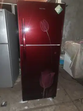 Kulkas 2 pintu merk polytron