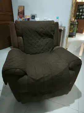 Sofa informa recliner bisa panjang atau pendek