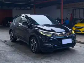Honda HRV SE Matic / AT 2021 Hitam