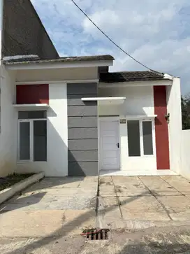 Rumah siap huni dalam komplek