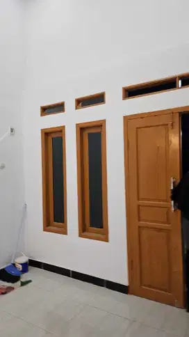 Rumah 5 Menit Ke Stasiun