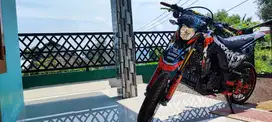Honda CRF 150 2022 kilometer baru 2000 lebih sudah modif