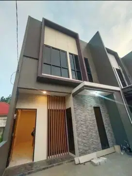 Jual rumah baru 2 lantai  kalikepiting dekat Dharmahusada