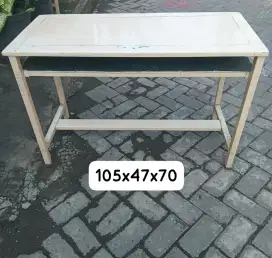 Meja serbaguna rangka besi