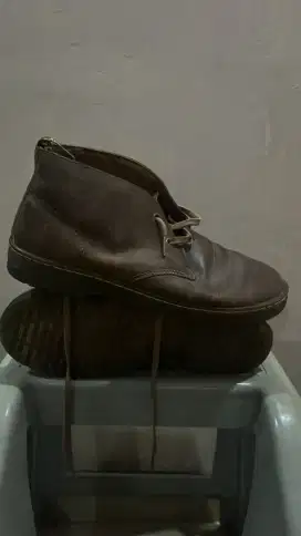 Preloved Dr Martens Cabrillo leather desert ankle Boots Original