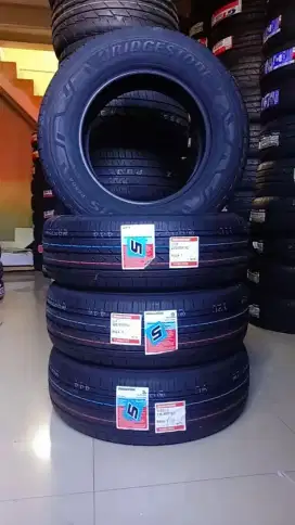 Ban oem hiace premio bridgestone duravis r66. 235 60 16