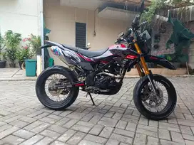 Kawasaki D-Tracker SE 2018 Merah unit terawat/NEGO