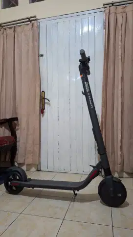Ninebot KickScooter ES 2