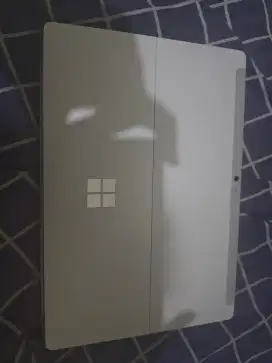 Microsoft surface 3 4/64 kondisi 98% mulus
